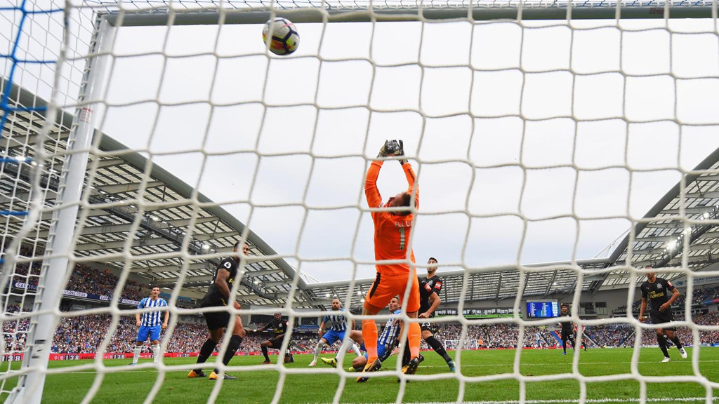 Vòng 21 Premier League: Man Utd khó thở với Southampton